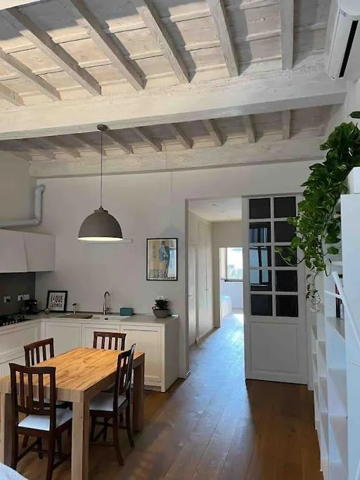 Domus Lucrezia Apartment Florence